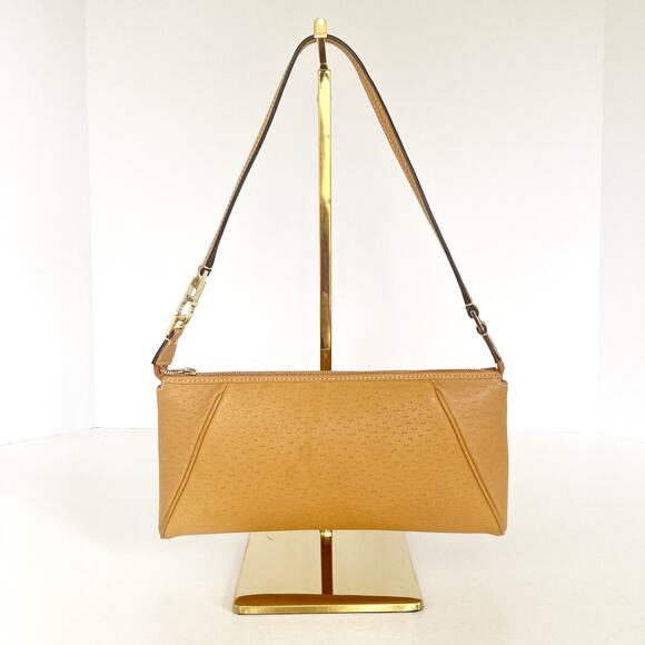 SALVATORE FERRAGAMO Lambskin Gancini Pouch Vintage Shoulder Bag - Picture 3 of 15